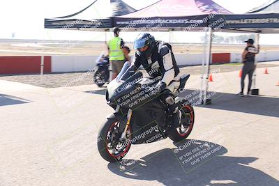 media/Nov-03-2025-Lets Ride (Mon) [[4d74c1c4d3]]/A Group/Grid/